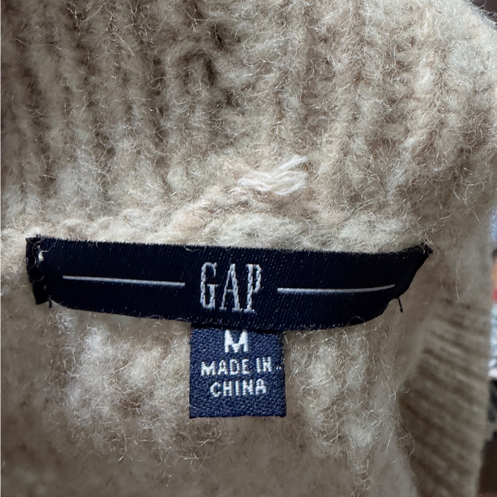GAP Womens Soft Beige Cable Knit Wool Blend Kimono Cardigan Sweater Size M - Picture 3 of 9